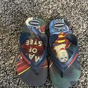 Boys Superman Havaianas size 10c